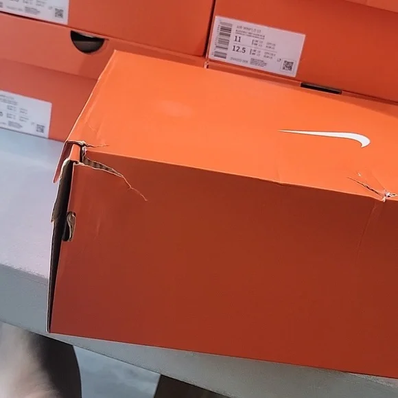 MEN'S NIKE WINFLO 10 RUNNING SHOES - Picture 7 of 7